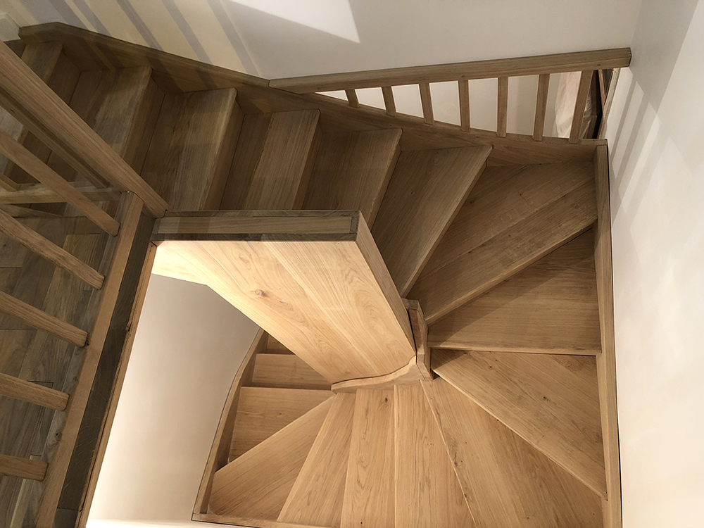 Escalier colimasson en bois